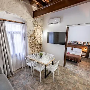  Appartement Old Town Experience